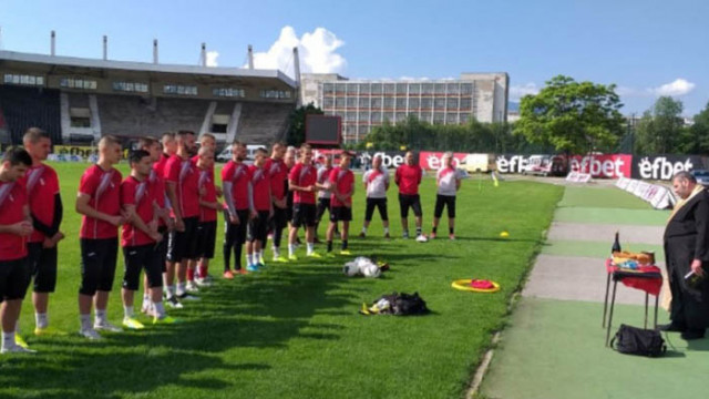 Локомотив (София) започна подготовка с 23-ма футболисти